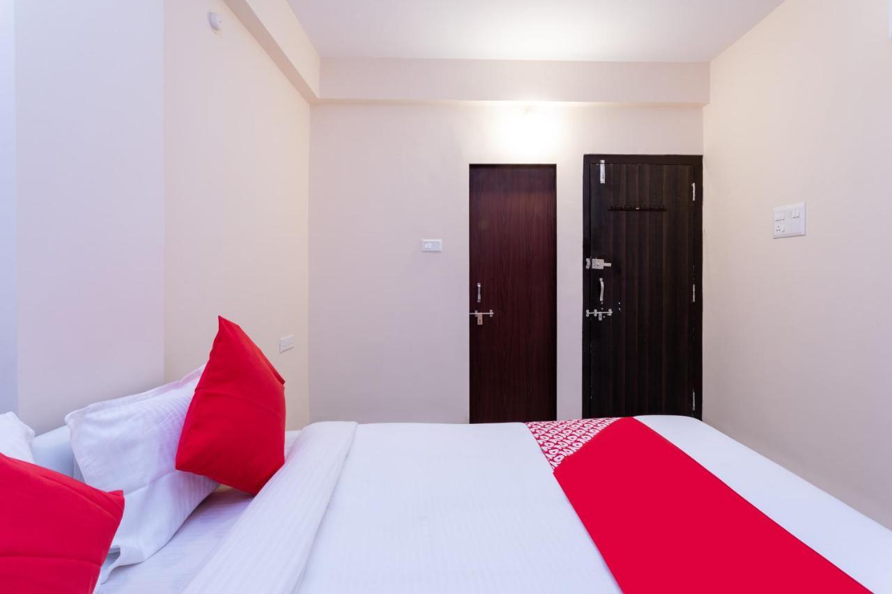 Oyo 36243 Mishthi Palace Hotel 3*
